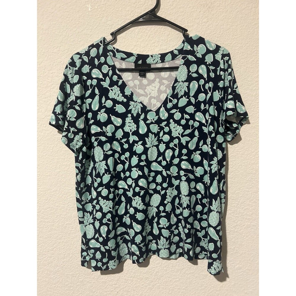 J. Jill Wearable Collection Size Medium Green Blue Fruit V Neck Short Sleeve Top